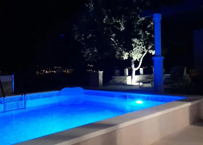 Vila Little Hill Postira